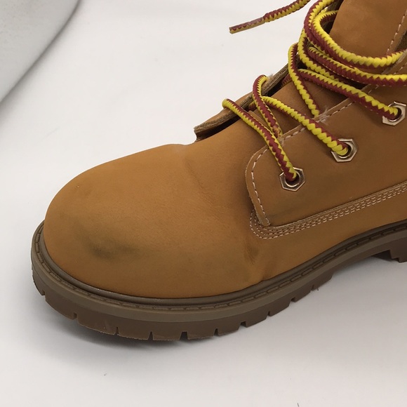 Trail Guide Boys size 4 Waterproof Hiking Boot - Picture 9 of 9